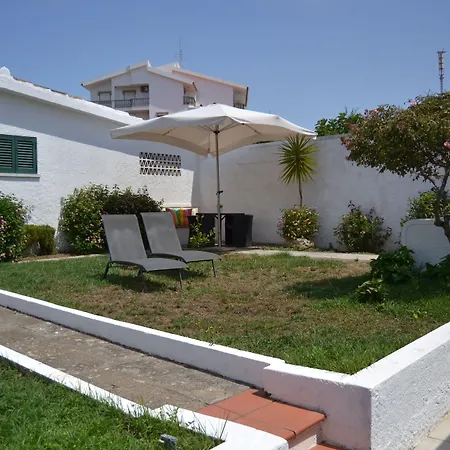 Petunia - Guest House-3